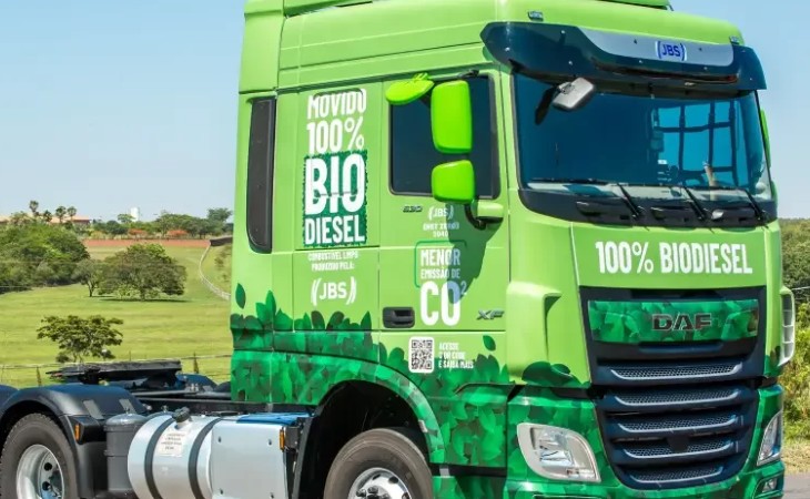 Biodiesel B100 tem rendimento equivalente ao diesel fóssil, aponta teste