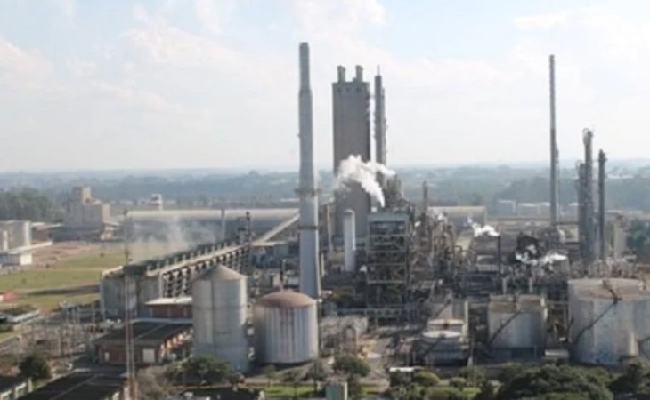 Fábrica de fertilizantes no Paraná será religada, diz presidente da Petrobras
