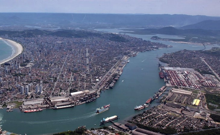 Porto de Santos movimenta 14,3 milhões de toneladas em fevereiro