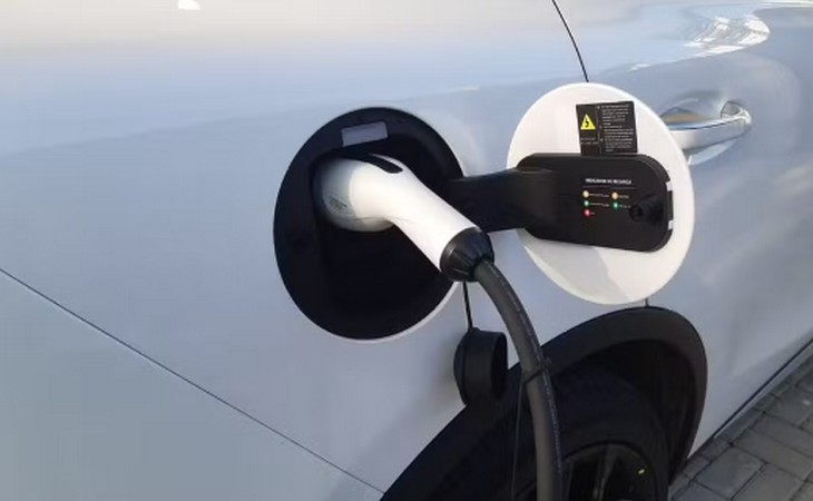 Carros elétricos em circulação na Noruega superam pela primeira vez os de gasolina