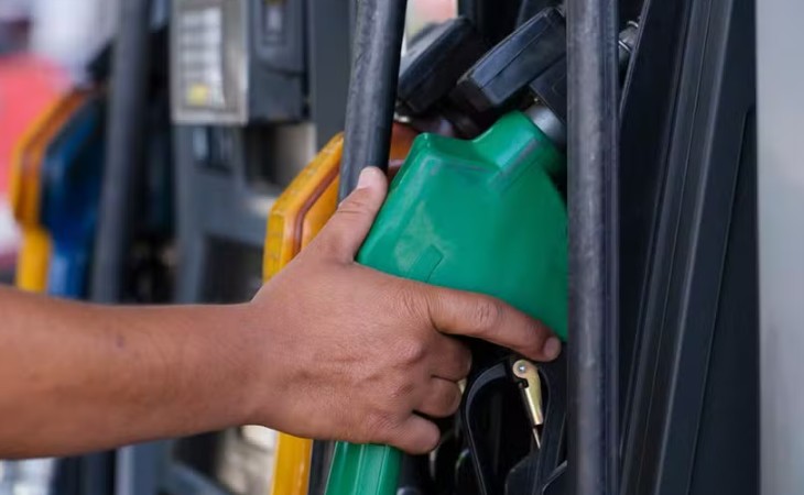 Governo deve aumentar percentual de etanol na gasolina para 30% ainda em 2025, diz ministro