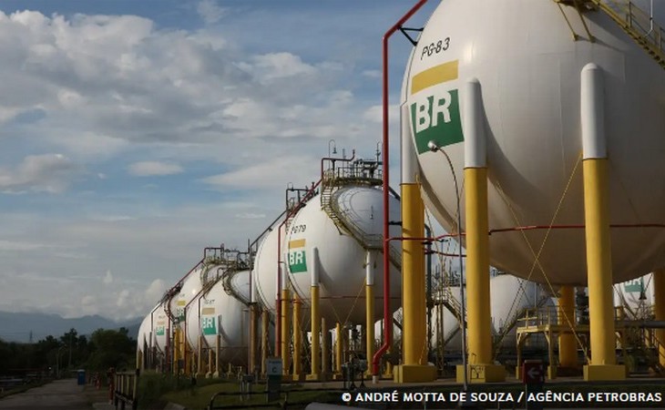 Gás encalhado mantém Brasil refém de fertilizantes importados